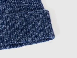 Hat in cashmere and wool blend