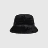 Hat in faux fur