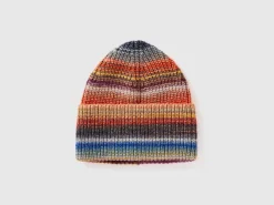 Hat in multicolored wool blend