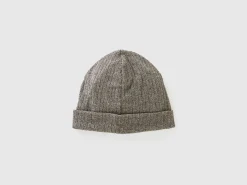 Hat in stretch viscose blend