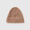 Hat with cable knit