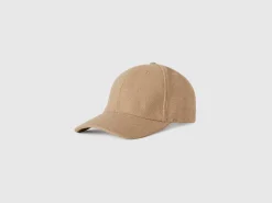 Hat with cloth brim