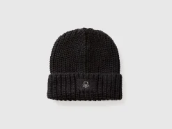 Hat with rhinestone logo