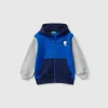 Hoodie with logo