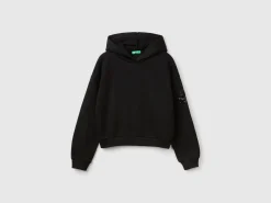 Hoodie with sequins
