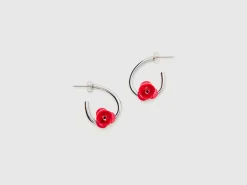 Hoop earrings with roses