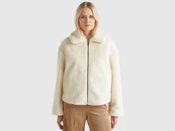 Jacket in faux fur