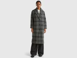 Jacquard check coat