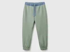 Joggers with drawstring