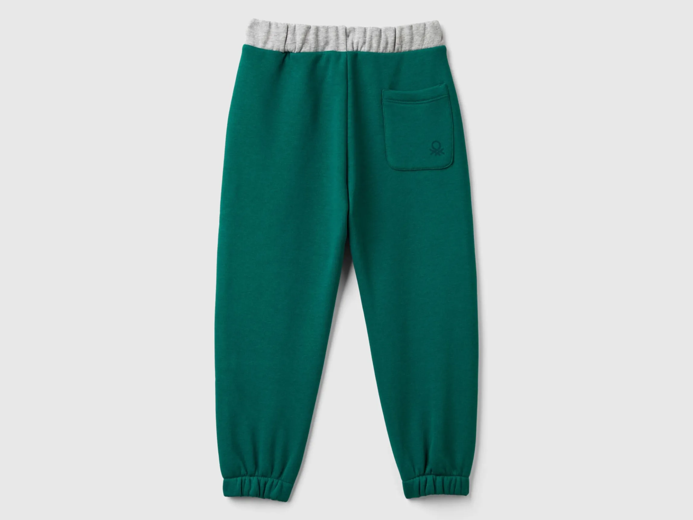 Joggers with drawstring