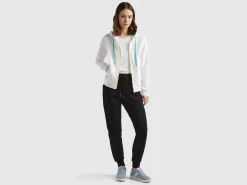 Joggers with drawstring