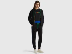 Joggers with drawstring