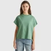 Kimono sleeve t-shirt