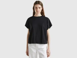 Kimono sleeve t-shirt