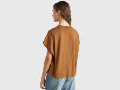 Kimono sleeve t-shirt