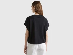 Kimono sleeve t-shirt