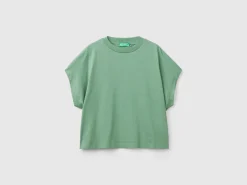 Kimono sleeve t-shirt
