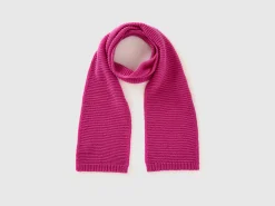 Knit scarf in stretch wool blend