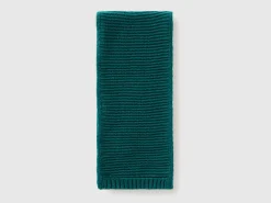 Knit scarf in stretch wool blend