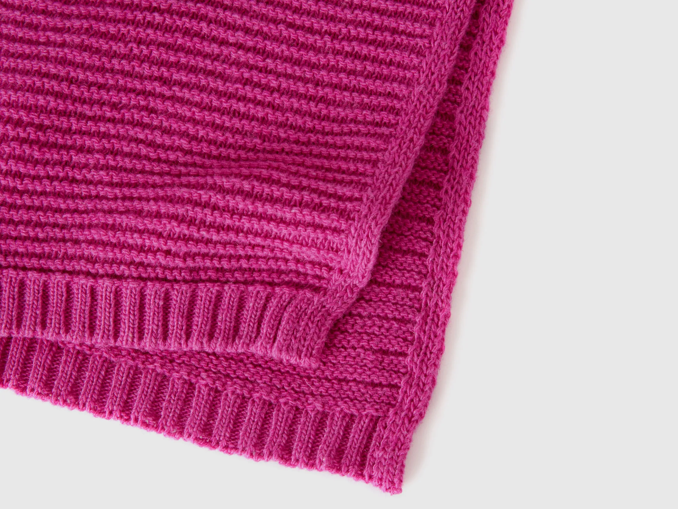 Knit scarf in stretch wool blend