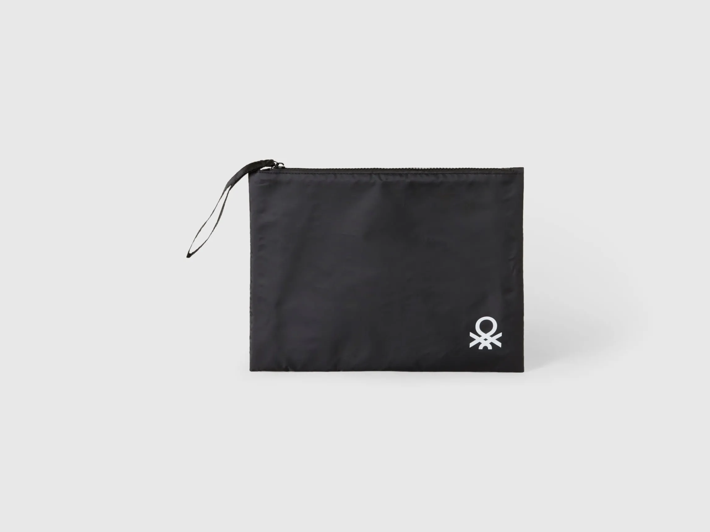 Large pouch with logo