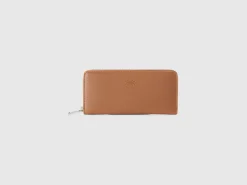 Large zip wallet