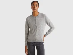 Light gray cardigan in cashmere and wool blend