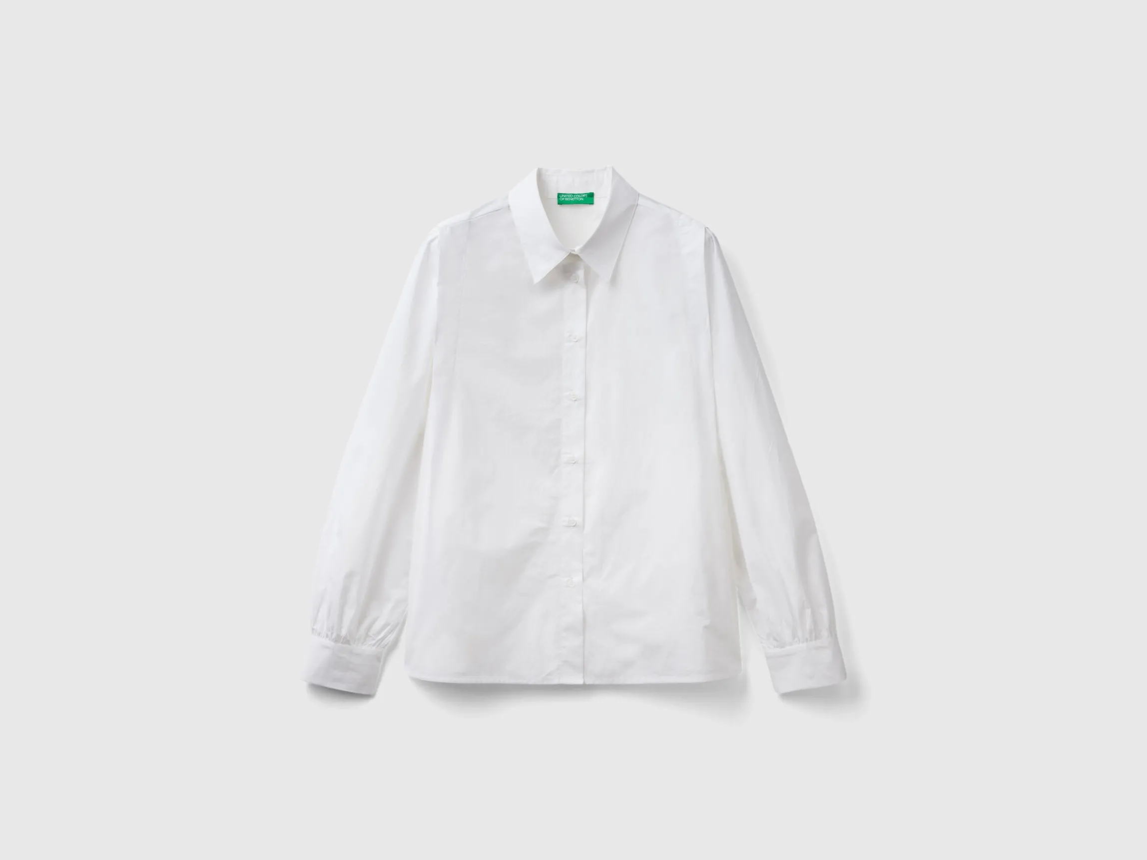 Lightweight shirt in pure cotton