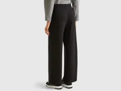Lightweight sweatpants in cotton and Modal® blend