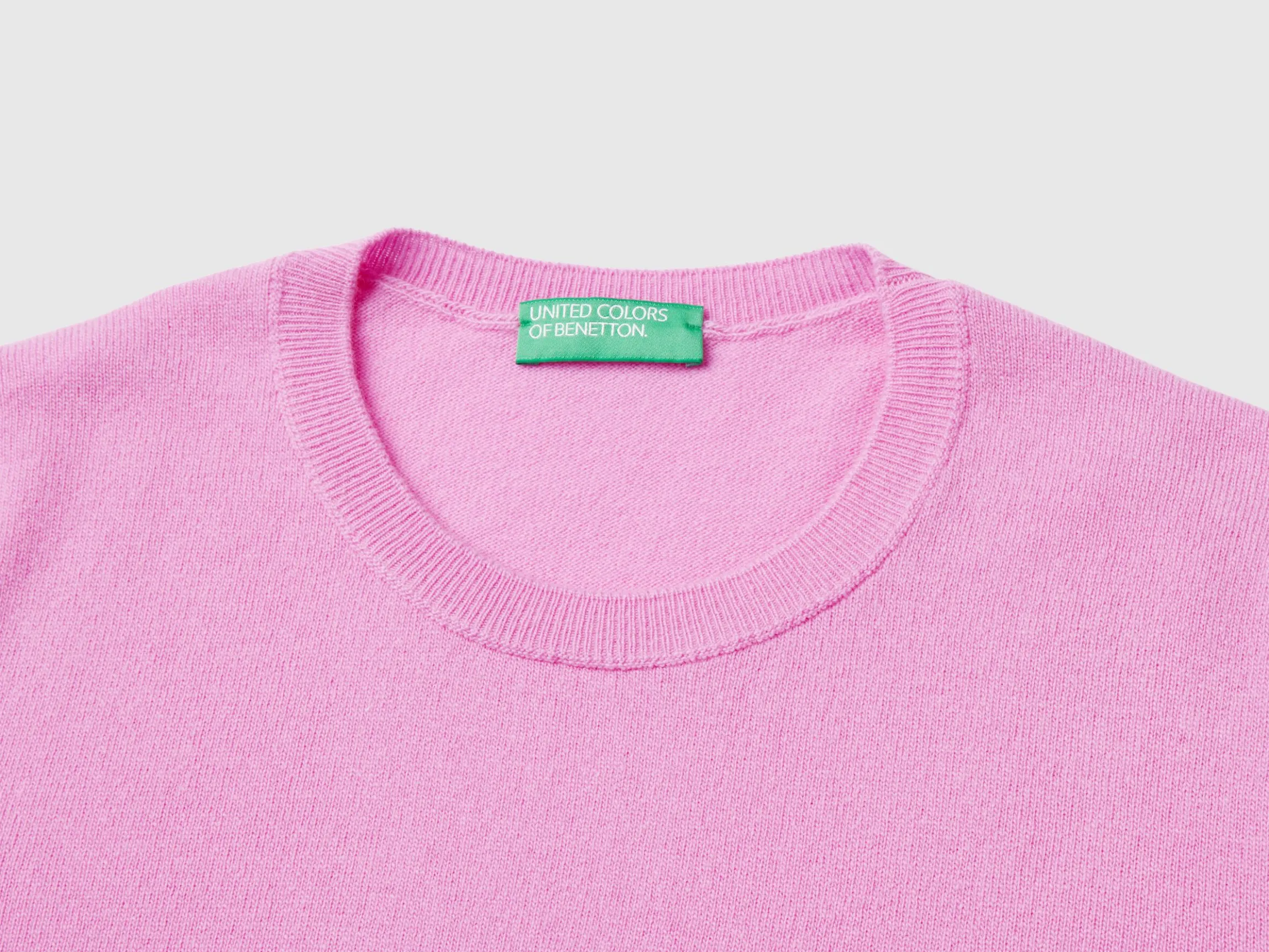 Lilac short sleeve sweater in pure Merino wool