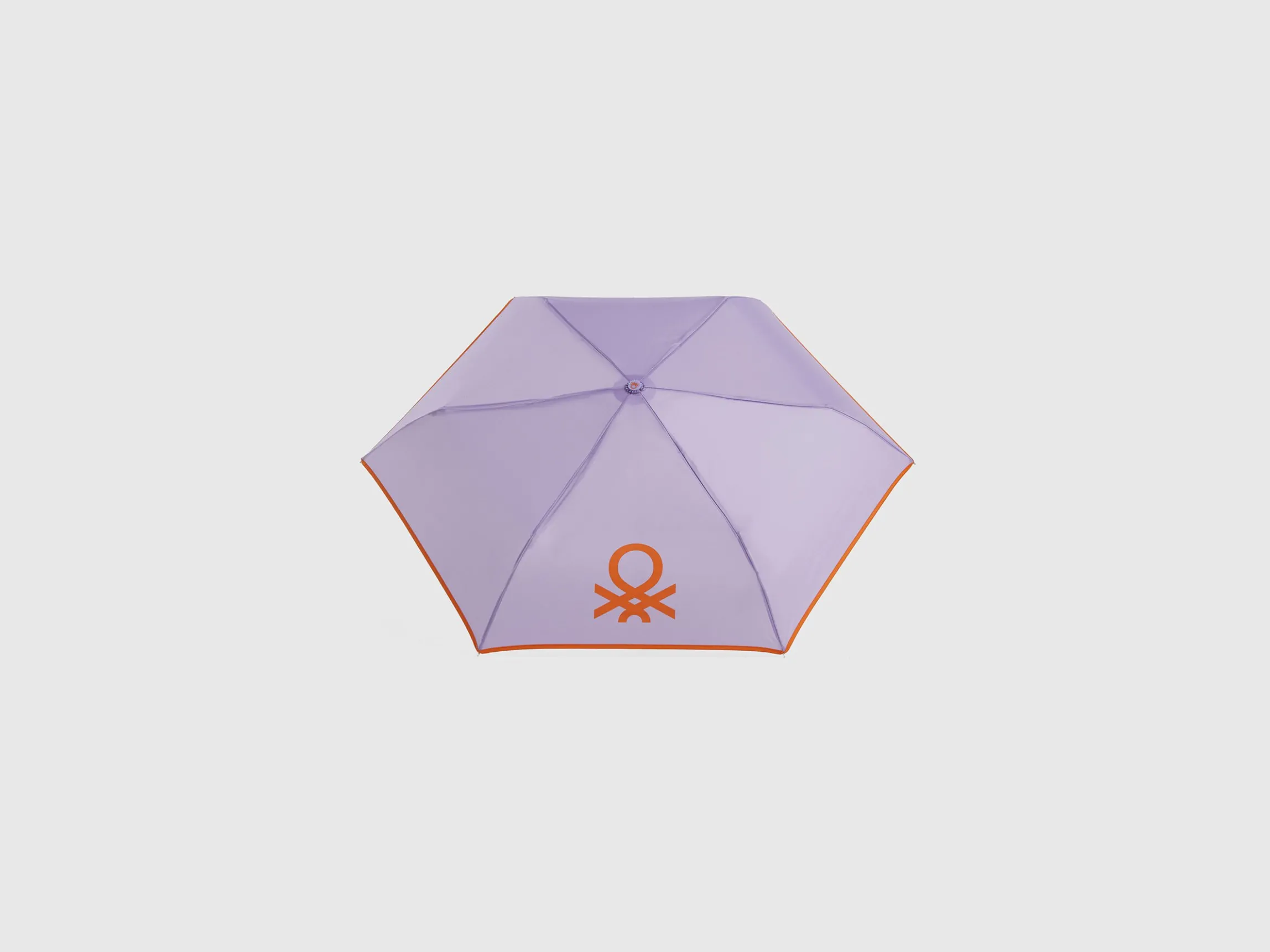 Lilac umbrella