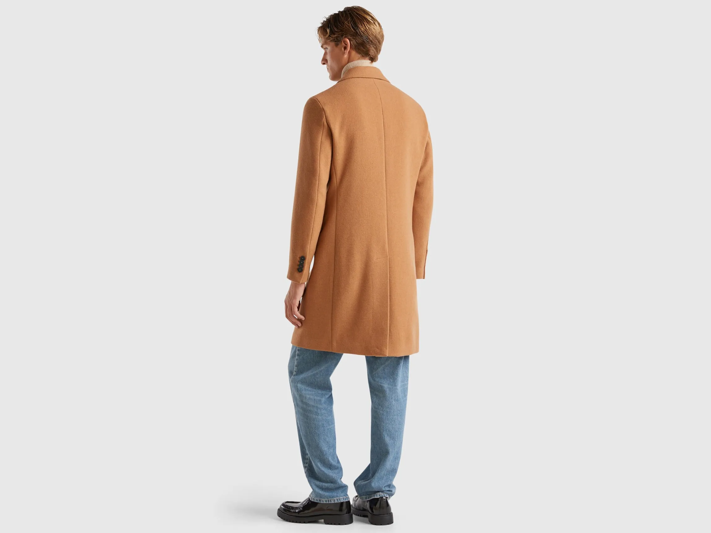 Lined coat in wool blend