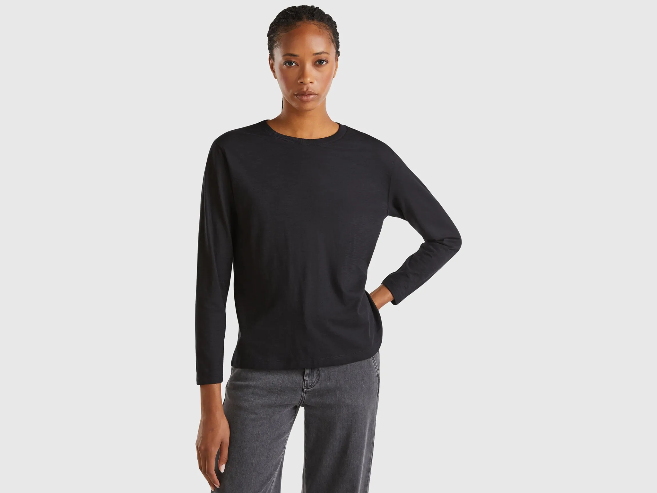 Long sleeve light cotton t-shirt