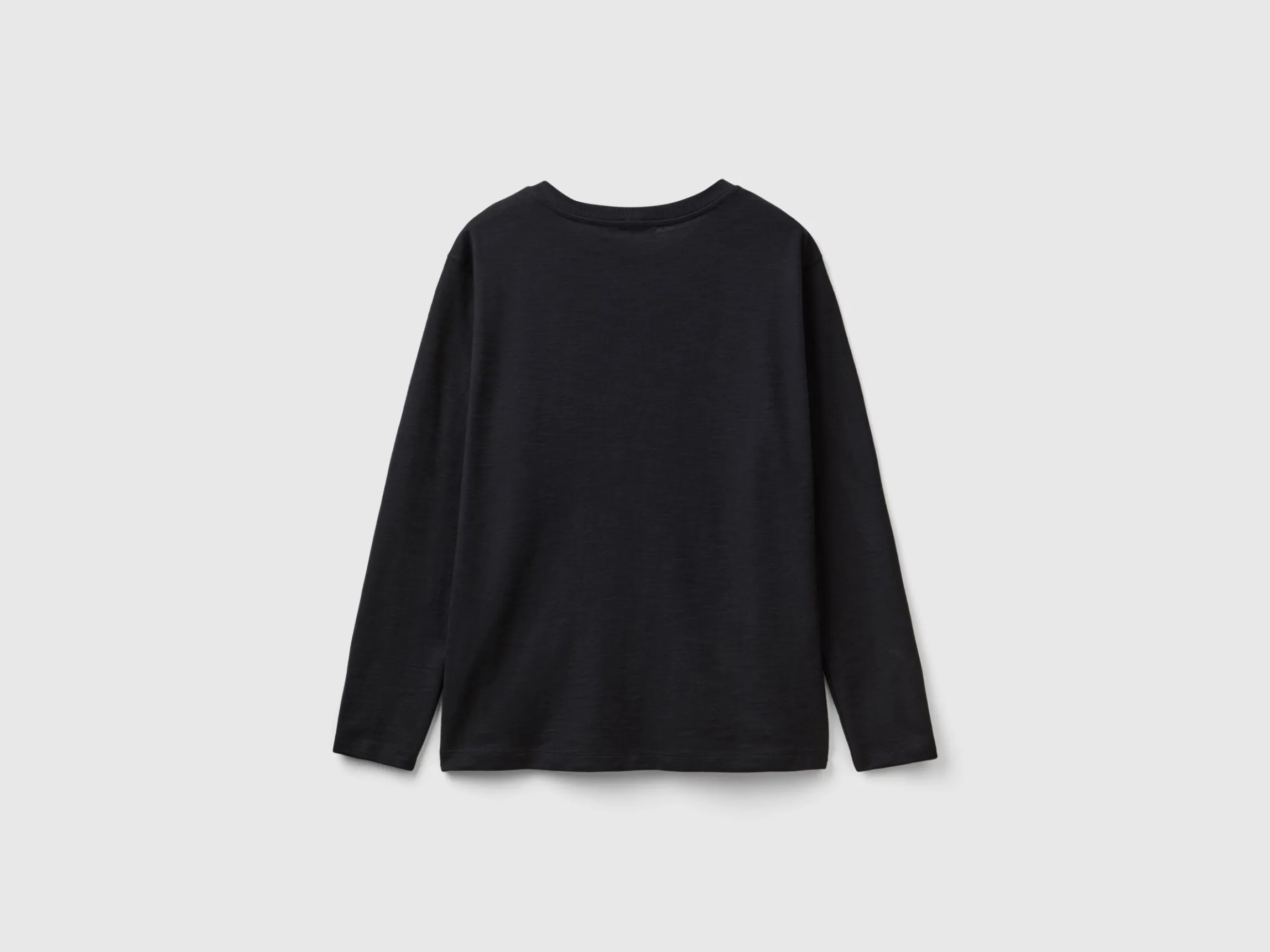 Long sleeve light cotton t-shirt