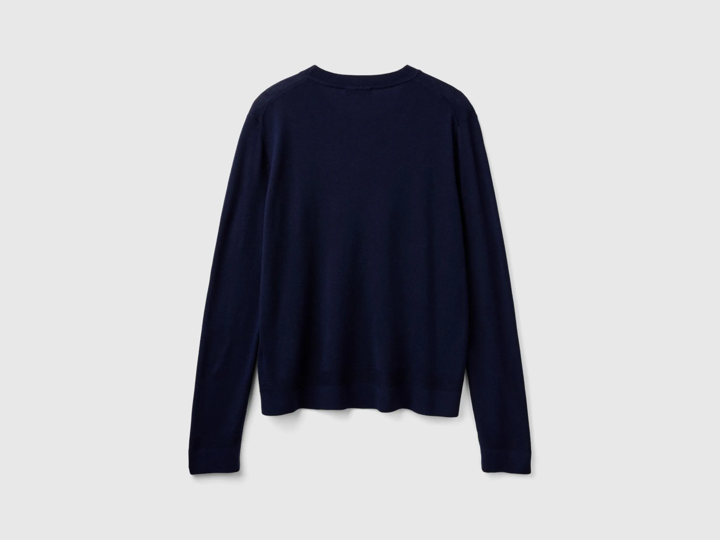 Long sleeve sweater in silk blend