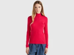 Long sleeve t-shirt with high neck