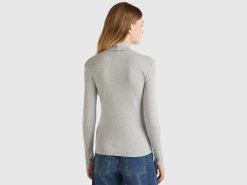 Long sleeve t-shirt with high neck