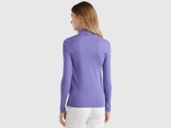 Long sleeve t-shirt with high neck