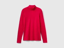 Long sleeve t-shirt with high neck