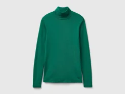 Long sleeve t-shirt with high neck