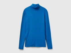 Long sleeve t-shirt with high neck