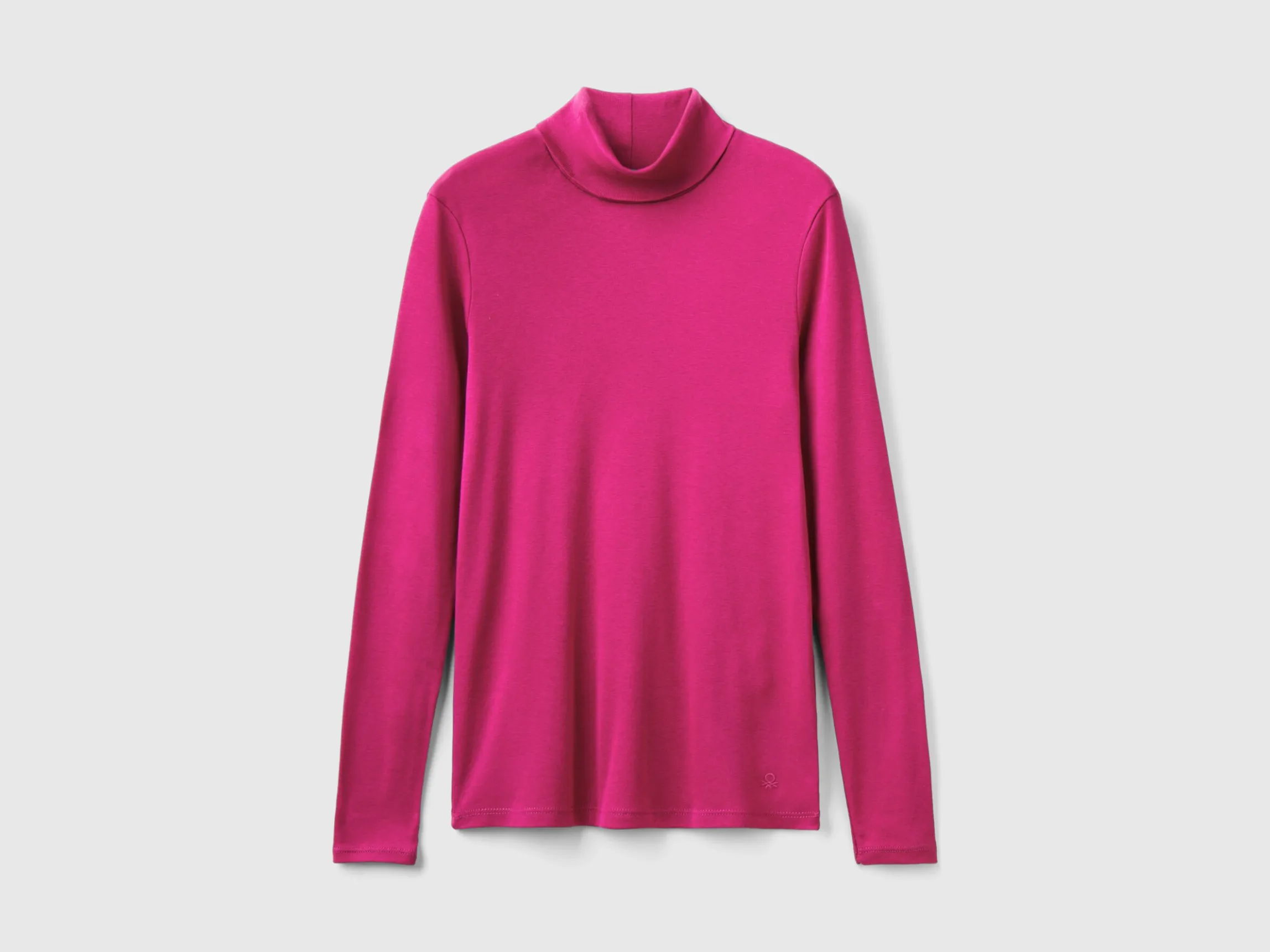 Long sleeve t-shirt with high neck