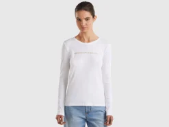 Long sleeve white t-shirt in 100% cotton