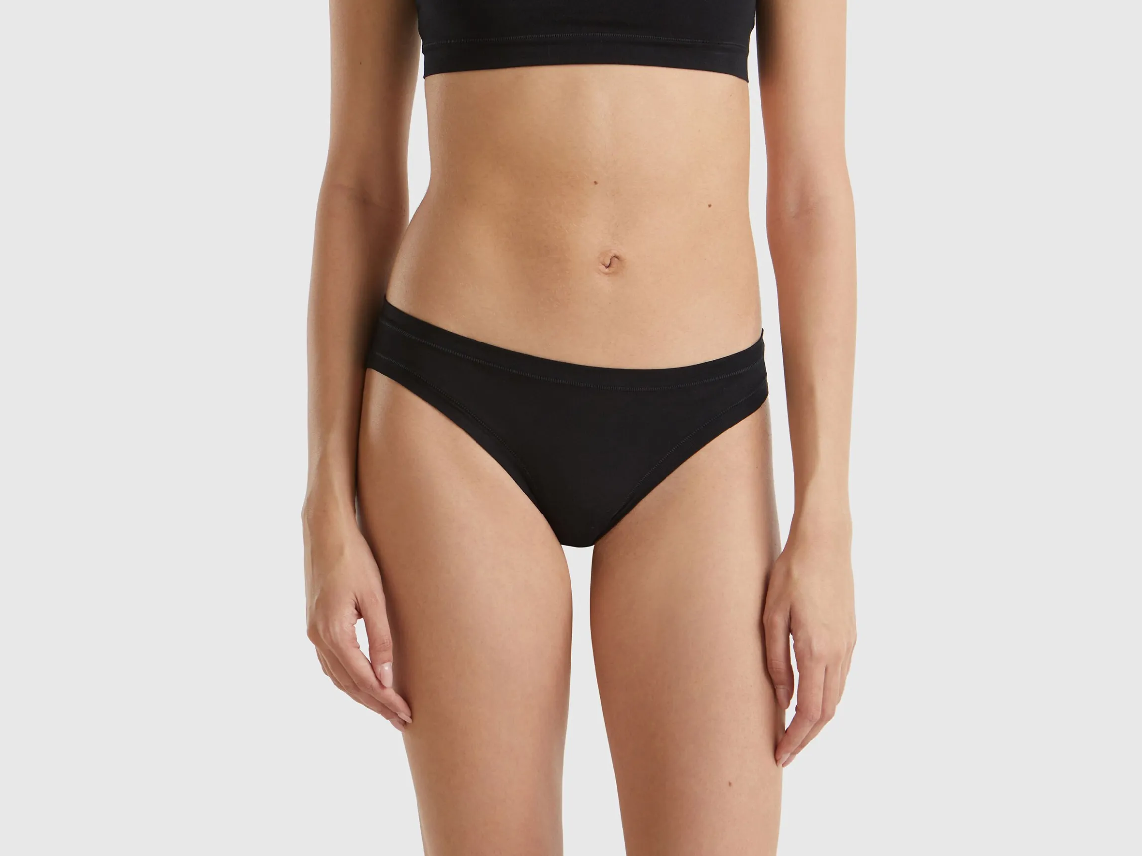 Low rise underwear in super stretch organic cotton