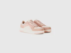 Low-top sneakers in imitation suede