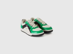 Low-top sneakers in imitation leather