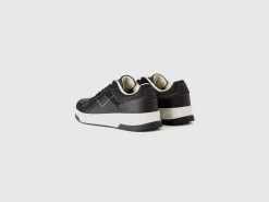 Low-top sneakers in imitation suede
