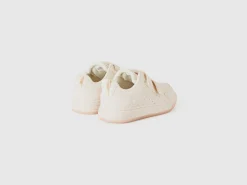 Low-top sneakers in imitation leather
