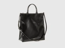 Matte look shopping bag