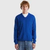 Midnight blue V-neck sweater in pure Merino wool